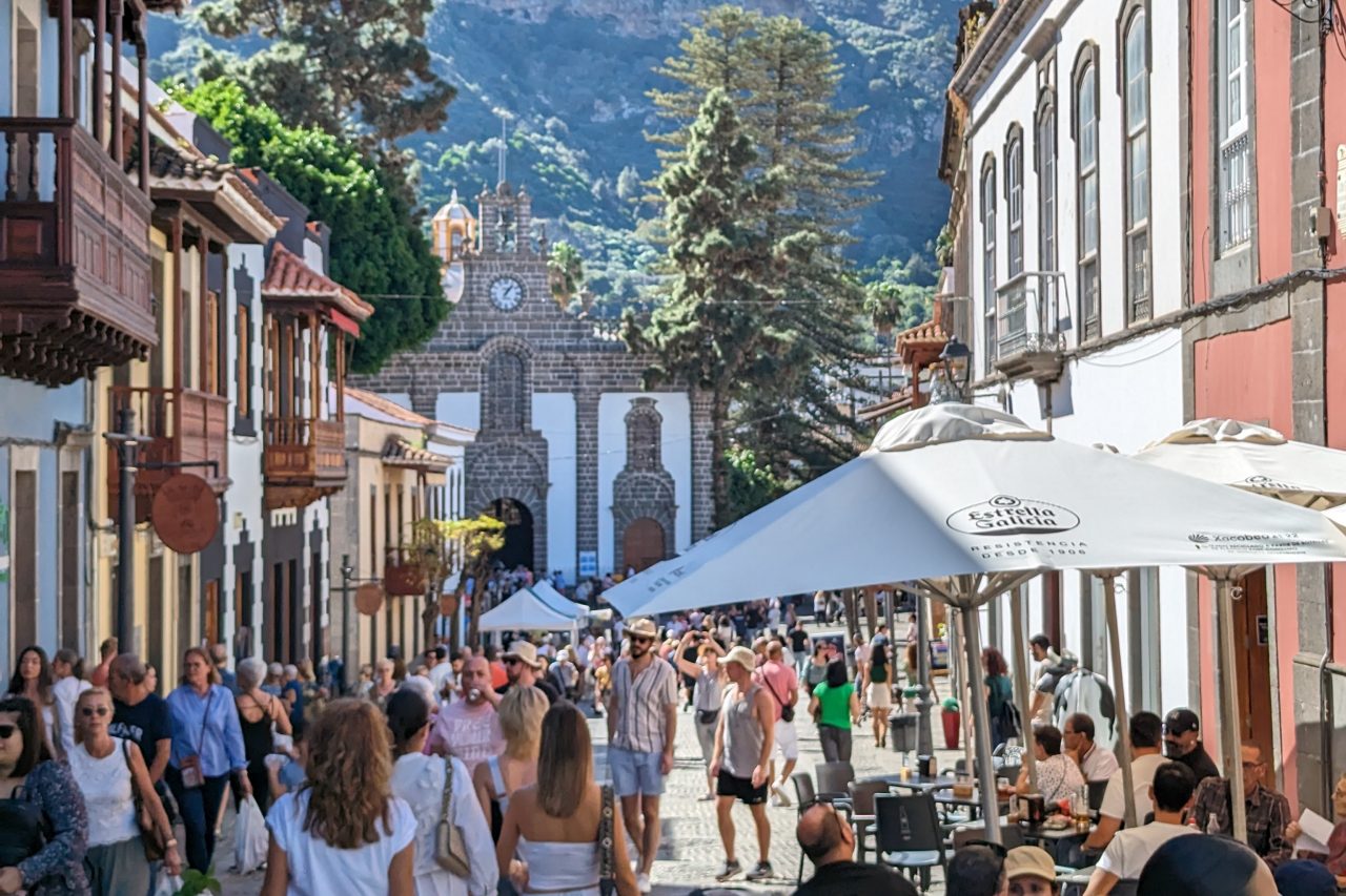 A view of the city of Teror.